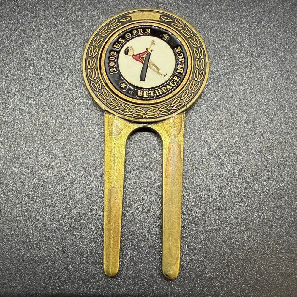 Vintage 2002 US OPEN U.S. BALL MARKER DIVOT TOOL Bethpage Black USGA Member